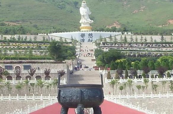西安霸陵墓園新區(qū)地址、電話(huà)、價(jià)格
