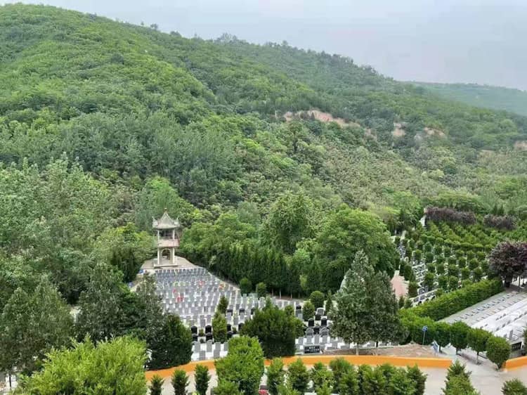 西安鯨魚溝壽陽山圖片，西安炮里壽陽山墓園電話