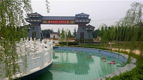 漢皇樹(shù)葬墓園提供哪些買(mǎi)墓優(yōu)惠？墓地的定價(jià)是否合理？