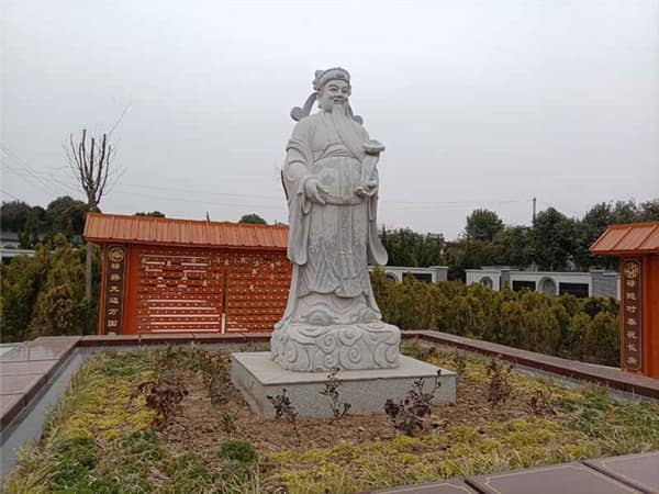 西安閻良漢皇樹葬墓園的具體位置在哪里，其周邊交通情況如何？