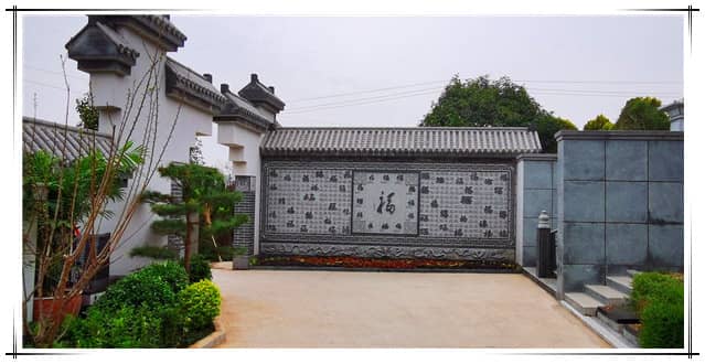 西安閻良漢皇墓園費(fèi)用-西安閻良漢皇樹葬墓園價(jià)位表