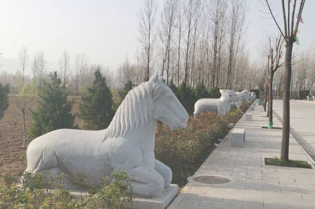 西安神禾人文紀念園與歷史上的哪位著名人物有直接關聯(lián)，這段歷史如何影響了紀念園的建立？