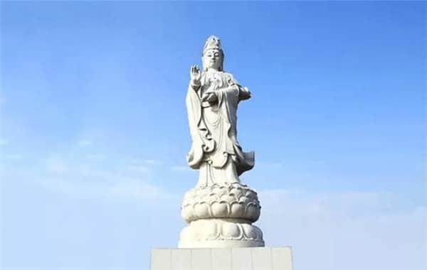 西安壽陽山墓園永安園的水晶碑有哪些獨特之處？