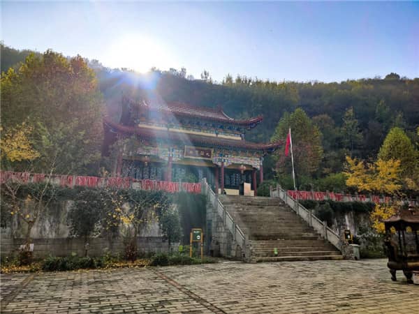 西安壽陽山墓園是什么性質(zhì)的公墓？其位置和特色是什么？
