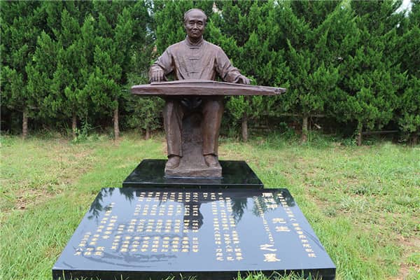 西安壽陽山墓園采用了什么樣的殯葬管理模式？