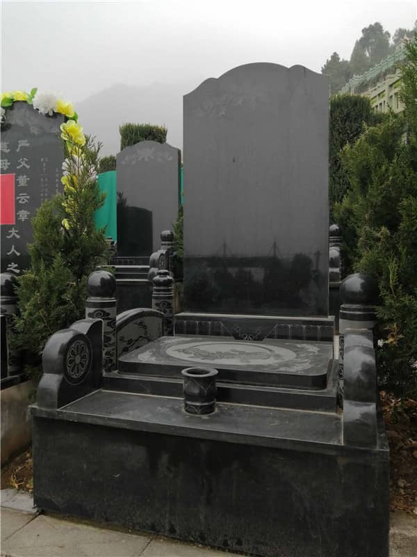 九龍山公墓：人文自然交相輝映，文化價(jià)值源遠(yuǎn)流長(zhǎng)