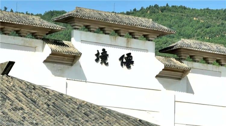 西安霸陵墓園是否提供分期付款或貸款服務(wù)？