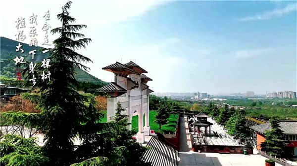 西安灞橋區(qū)霸陵墓園，哪家更劃算？