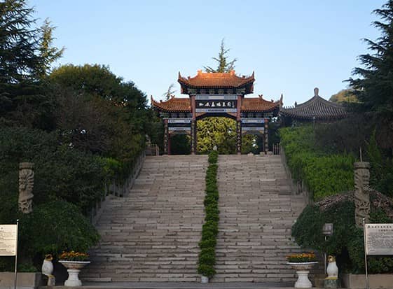 西安高橋墓園報(bào)銷費(fèi)