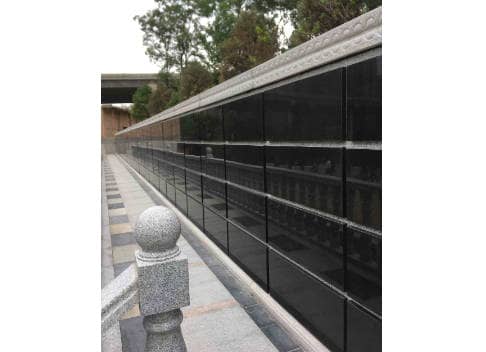 西安臥龍山墓園作為西安主城區(qū)以北的大型新型生態(tài)墓園，它有哪些優(yōu)勢？